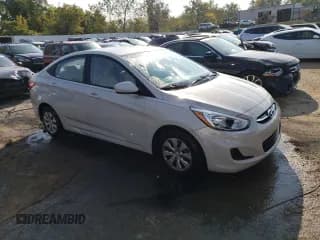✅ 2015 Hyundai Accent GLS • VIN: KMHCT4AEXFU933391 • Lot: 70571593. Wystawiony na Copart z przebiegiem 151 584 mil. Bezpłatny archiwum sprzedaży aukcyjnych z USA i szczegółowy raport historii pojazdu na DreamBid. Zdjęcie 4.