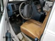 ✅ 1995 Chevrolet Chevy Van • VIN: 1GCEG25Z8SF247688 • Лот: 54061485. Опубликован ранее на Copart с пробегом 137 702 миль. Бесплатный доступ к архиву аукционных продаж из США и подробный отчёт об истории автомобиля на DreamBid. Изображение 8.