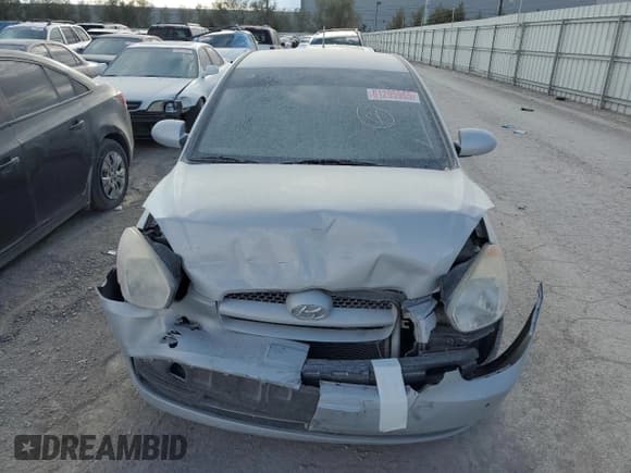 ✅ 2009 Hyundai Accent GS • VIN: KMHCM36C19U137602 • Лот: 61295965. Опубликован ранее на Copart с пробегом 64 272 миль. Бесплатный доступ к архиву аукционных продаж из США и подробный отчёт об истории автомобиля на DreamBid. Изображение 5.