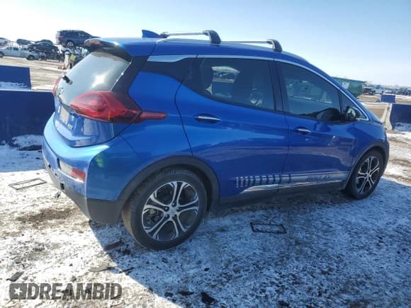 ✅ 2018 Chevrolet Bolt EV Premier • VIN: 1G1FX6S00J4113889 • Lot: 45985225. Wystawiony na Copart z przebiegiem 49 015 mil. Bezpłatny archiwum sprzedaży aukcyjnych z USA i szczegółowy raport historii pojazdu na DreamBid. Zdjęcie 3.