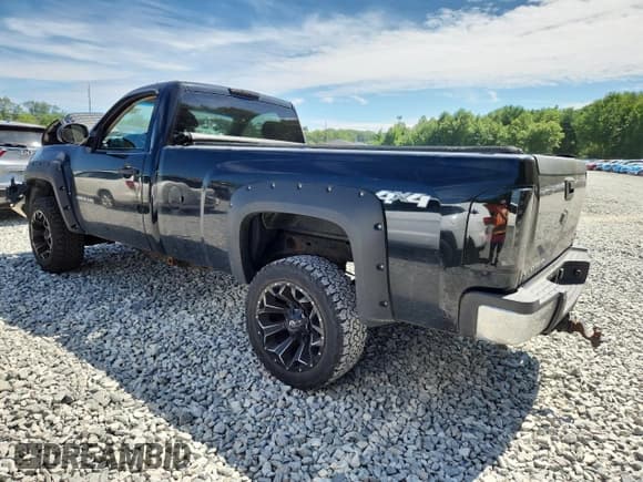 ✅ 2011 Chevrolet Silverado 2500HD LT • VIN: 1GC0KXCG9BF103767 • Lot: 62671765. Listed on Copart with 221,402 mi. Free auction sales archive from the USA and detailed vehicle history report at DreamBid. Image 2.