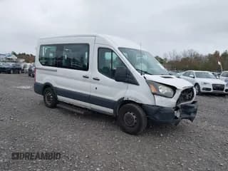 ✅ 2015 Ford Transit XL • VIN: 1FDZK1CM3FKA42712 • Lot: 43301160. Wystawiony na IAAI z przebiegiem 212 537 mil. Bezpłatny archiwum sprzedaży aukcyjnych z USA i szczegółowy raport historii pojazdu na DreamBid. Zdjęcie 1.