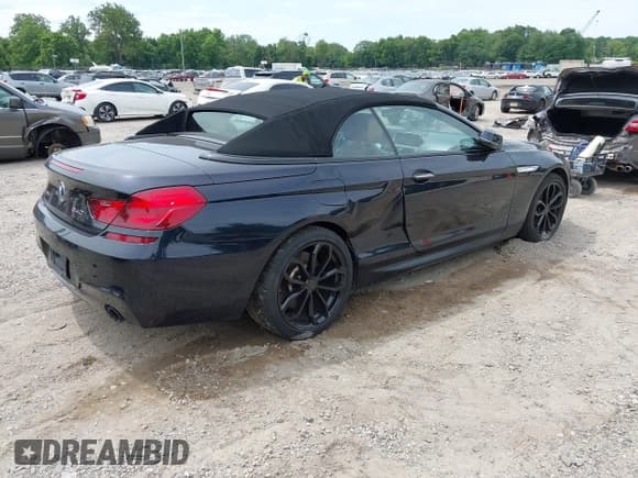 ✅ 2017 BMW 6 Series 640i xDrive • VIN: WBA6F3C57HD994701 • Lot: 42757103. Wystawiony na IAAI z przebiegiem 121 939 mil. Bezpłatny archiwum sprzedaży aukcyjnych z USA i szczegółowy raport historii pojazdu na DreamBid. Zdjęcie 4.