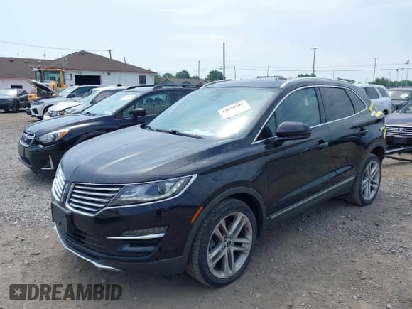 ✅ 2018 Lincoln MKC Reserve • VIN: 5LMCJ3D93JUL14930 • Lot: 42820581. Listed on IAAI with 64,584 mi. Free auction sales archive from the USA and detailed vehicle history report at DreamBid. Image 17.