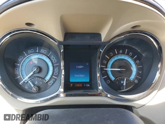 ✅ 2012 Buick LaCrosse Leather • VIN: 1G4GC5E39CF194563 • Lot: 52796995. Listed on Copart with 175,639 mi. Free auction sales archive from the USA and detailed vehicle history report at DreamBid. Image 9.