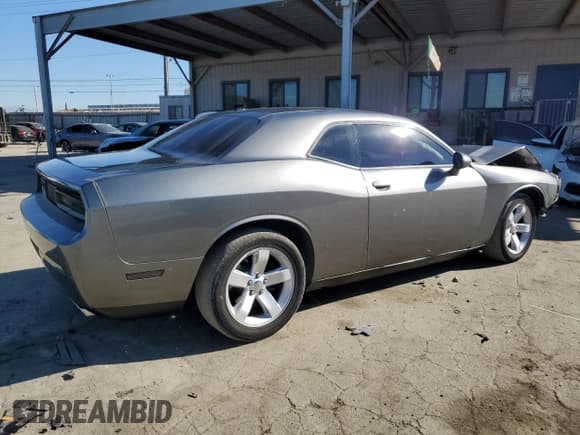 ✅ 2012 Dodge Challenger SXT • VIN: 2C3CDYAG5CH118514 • Lot: 78102174. Wystawiony na Copart z przebiegiem 147 784 mil. Bezpłatny archiwum sprzedaży aukcyjnych z USA i szczegółowy raport historii pojazdu na DreamBid. Zdjęcie 3.