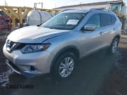 ✅ 2014 Nissan Rogue SV • VIN: 5N1AT2MV0EC763120 • Lot: 42094228. Wystawiony na IAAI z przebiegiem 152 789 mil. Bezpłatny archiwum sprzedaży aukcyjnych z USA i szczegółowy raport historii pojazdu na DreamBid. Zdjęcie 2.