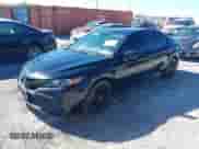 2022 Toyota Camry SE z VIN 4T1G11AKXNU030958, wystawiony jako IAAI lot #43466586 z przebiegiem 65 774 mil mil oraz . Historia ofert i sprzedaży dostępna na DreamBid. Obrazek 2.