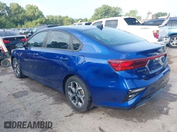 ✅ 2019 Kia Forte LXS • VIN: 3KPF24AD6KE064003 • Lot: 42779662. Listed on IAAI with Not provided. Free auction sales archive from the USA and detailed vehicle history report at DreamBid. Image 3.