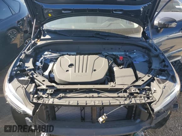 ✅ 2025 Volvo XC60 Core • VIN: YV4M12RJ2S1109172 • Lot: 85733065. Listed on Copart with Not provided. Free auction sales archive from the USA and detailed vehicle history report at DreamBid. Image 11.