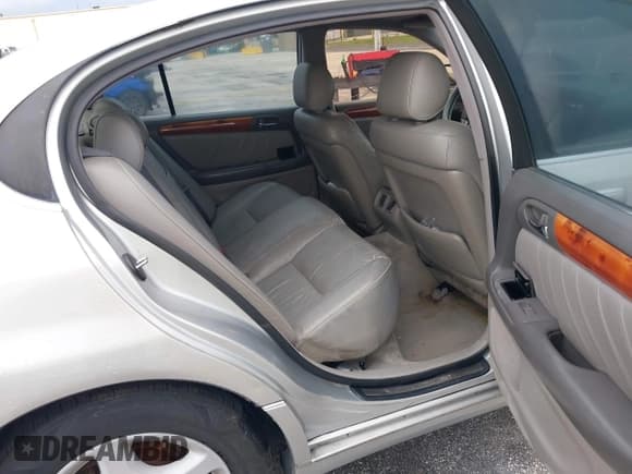 ✅ 1999 Lexus GS 300 • VIN: JT8BD68S8X0048330 • Лот: 42369245. Опубликован ранее на IAAI с пробегом 272 234 миль. Бесплатный доступ к архиву аукционных продаж из США и подробный отчёт об истории автомобиля на DreamBid. Изображение 8.