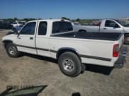 ✅ 1996 Toyota T100 DX • VIN: JT4TN12D5T0015408 • Лот: 52542255. Опубликован ранее на Copart с пробегом 305 319 миль. Бесплатный доступ к архиву аукционных продаж из США и подробный отчёт об истории автомобиля на DreamBid. Изображение 2.