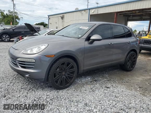 ✅ 2011 Porsche Cayenne S • VIN: WP1AB2A25BLA42593 • Lot: 68663335. Wystawiony na Copart z przebiegiem 125 591 mil. Bezpłatny archiwum sprzedaży aukcyjnych z USA i szczegółowy raport historii pojazdu na DreamBid. Zdjęcie 1.