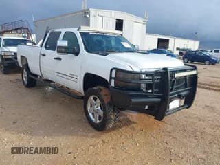 ✅ 2013 Chevrolet Silverado 2500HD LT • VIN: 1GC1KXCG0DF233203 • Лот: 43221641. Опубликован ранее на IAAI с пробегом 366 468 миль. Бесплатный доступ к архиву аукционных продаж из США и подробный отчёт об истории автомобиля на DreamBid. Изображение 1.