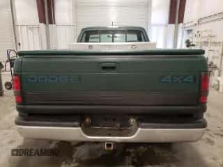 1995 Dodge 1500 с VIN 1B7HF16Z6SS103492, выставлен на аукционе Copart как лот 86296234 с пробегом 144 959 миль миль и Списание • Salvage title. История ставок и продаж доступна на DreamBid. Изображение 6.