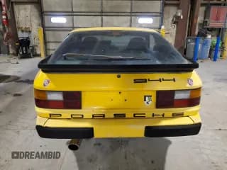 ✅ 1984 Porsche 944 • VIN: WP0AA0946EN455839 • Лот: 44537605. Опубликован ранее на Copart с пробегом 91 578 миль. Бесплатный доступ к архиву аукционных продаж из США и подробный отчёт об истории автомобиля на DreamBid. Изображение 6.