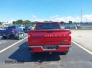 ✅ 2019 Chevrolet Silverado 1500 RST • VIN: 3GCPWDED0KG149801 • Lot: 43593303. Wystawiony na IAAI z przebiegiem 127 333 mil. Bezpłatny archiwum sprzedaży aukcyjnych z USA i szczegółowy raport historii pojazdu na DreamBid. Zdjęcie 16.