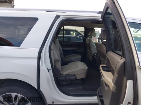 ✅ 2021 Ford Expedition Max Limited • VIN: 1FMJK2AT9MEA49561 • Лот: 43703579. Опубликован ранее на IAAI с пробегом 61 055 миль. Бесплатный доступ к архиву аукционных продаж из США и подробный отчёт об истории автомобиля на DreamBid. Изображение 8.