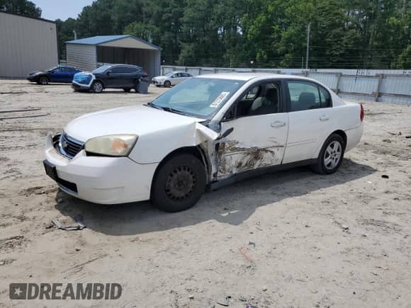 2007 Chevrolet Malibu LS z VIN 1G1ZS57NX7F267906, wystawiony jako Copart lot #67275885 z przebiegiem 130 784 mil mil oraz Szkoda całkowita • Salvage title. Historia ofert i sprzedaży dostępna na DreamBid. Obrazek 1.