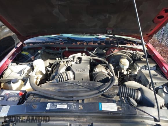 ✅ 1998 GMC Sonoma SLS • VIN: 1GTCS1940W8520986 • Lot: 43620364. Listed on IAAI with 221,061 mi. Free auction sales archive from the USA and detailed vehicle history report at DreamBid. Image 10.