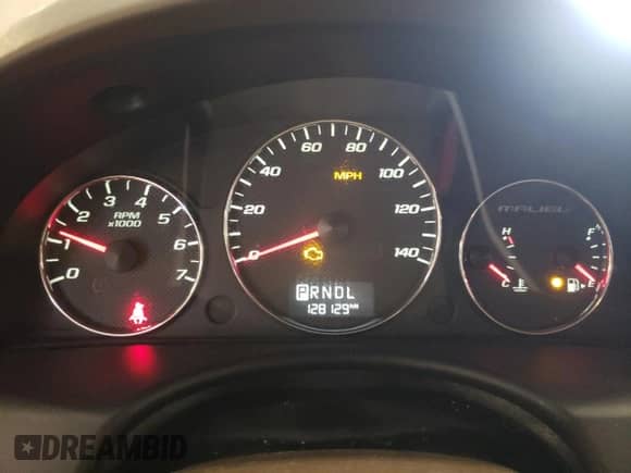 2007 Chevrolet Malibu LS z VIN 1G1ZS58N47F116414, wystawiony jako Copart lot #66946575 z przebiegiem 128 129 mil mil oraz Szkoda całkowita • Salvage title. Historia ofert i sprzedaży dostępna na DreamBid. Obrazek 9.