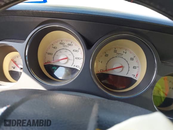 ✅ 2012 Dodge Challenger SXT Plus • VIN: 2C3CDYAG2CH134430 • Лот: 43382408. Опубликован ранее на IAAI с пробегом Не указан. Бесплатный доступ к архиву аукционных продаж из США и подробный отчёт об истории автомобиля на DreamBid. Изображение 14.