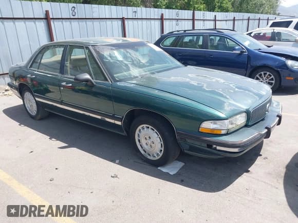 ✅ 1995 Buick LeSabre Limited • VIN: 1G4HR52L2SH412658 • Lot: 42738731. Listed on IAAI with 117,231 mi. Free auction sales archive from the USA and detailed vehicle history report at DreamBid. Image 1.