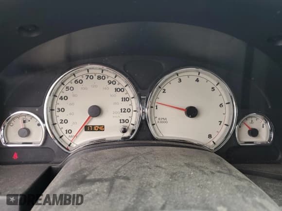 ✅ 2007 Saturn VUE V6 • VIN: 5GZCZ53437S862625 • Lot: 52905115. Wystawiony na Copart z przebiegiem 171 046 mil. Bezpłatny archiwum sprzedaży aukcyjnych z USA i szczegółowy raport historii pojazdu na DreamBid. Zdjęcie 9.