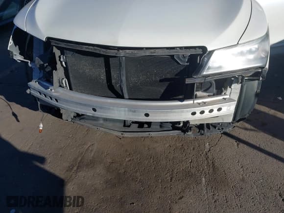 ✅ 2014 Acura MDX • VIN: 5FRYD4H27EB027871 • Lot: 43784863. Listed on IAAI with 311,427 mi. Free auction sales archive from the USA and detailed vehicle history report at DreamBid. Image 6.