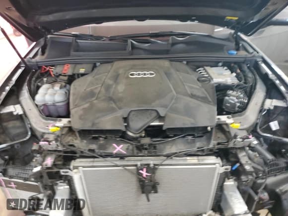 ✅ 2023 Audi Q7 Prestige • VIN: WA1VXBF72PD025352 • Lot: 70892995. Wystawiony na Copart z przebiegiem 37 209 mil. Bezpłatny archiwum sprzedaży aukcyjnych z USA i szczegółowy raport historii pojazdu na DreamBid. Zdjęcie 12.