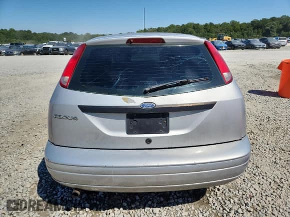 ✅ 2007 Ford Focus S • VIN: 1FAFP31N37W231909 • Lot: 80138555. Wystawiony na Copart z przebiegiem 193 147 mil. Bezpłatny archiwum sprzedaży aukcyjnych z USA i szczegółowy raport historii pojazdu na DreamBid. Zdjęcie 6.