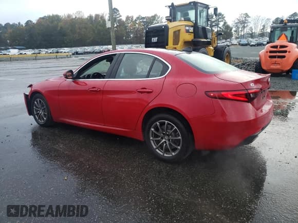 ✅ 2018 Alfa Romeo Giulia • VIN: ZARFAEDN7J7580159 • Lot: 79810974. Listed on Copart with 52,253 mi. Free auction sales archive from the USA and detailed vehicle history report at DreamBid. Image 2.