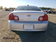 ✅ 2012 Chevrolet Malibu 1LS • VIN: 1G1ZB5E09CF225499 • Lot: 77012314. Wystawiony na Copart z przebiegiem 214 150 mil. Bezpłatny archiwum sprzedaży aukcyjnych z USA i szczegółowy raport historii pojazdu na DreamBid. Zdjęcie 6.