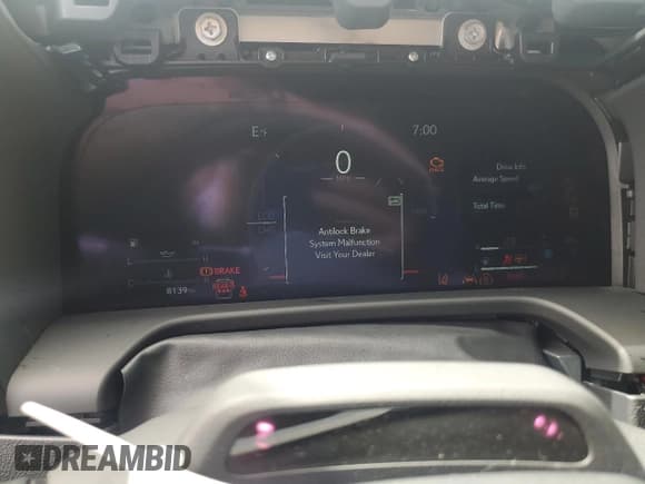 ✅ 2024 Lexus GX 550 Premium • VIN: JTJTBCDX2R5005018 • Lot: 70750545. Wystawiony na Copart z przebiegiem 8 139 mil. Bezpłatny archiwum sprzedaży aukcyjnych z USA i szczegółowy raport historii pojazdu na DreamBid. Zdjęcie 9.