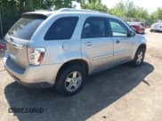 ✅ 2007 Chevrolet Equinox LT • VIN: 2CNDL73F476091997 • Лот: 42645403. Опубликован ранее на IAAI с пробегом 235 867 миль. Бесплатный доступ к архиву аукционных продаж из США и подробный отчёт об истории автомобиля на DreamBid. Изображение 4.