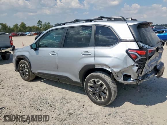 ✅ 2025 Subaru Forester Premium • VIN: JF2SLDDC2SH531282 • Lot: 84459415. Wystawiony na Copart z przebiegiem 1 092 mil. Bezpłatny archiwum sprzedaży aukcyjnych z USA i szczegółowy raport historii pojazdu na DreamBid. Zdjęcie 2.