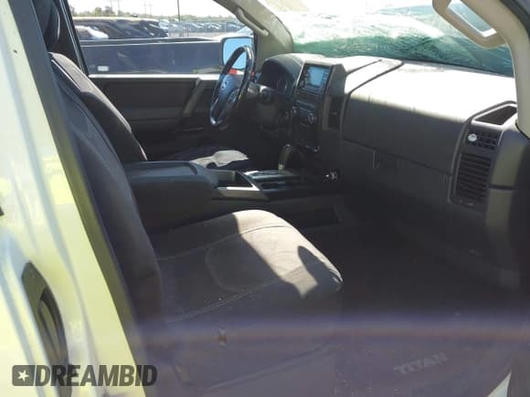 ✅ 2014 Nissan Titan SV • VIN: 1N6AA0CC2EN513362 • Лот: 43420614. Опубликован ранее на IAAI с пробегом 116 044 миль. Бесплатный доступ к архиву аукционных продаж из США и подробный отчёт об истории автомобиля на DreamBid. Изображение 5.