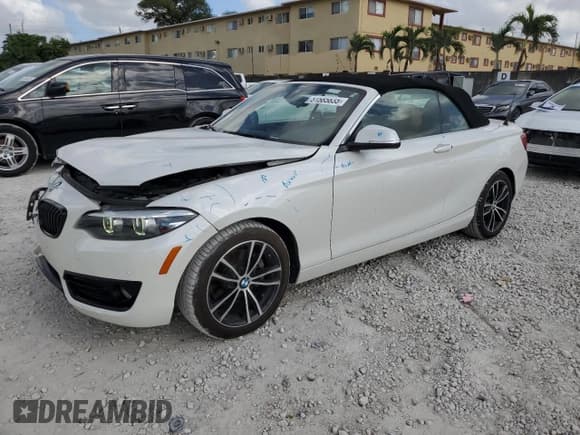 ✅ 2020 BMW 2 Series 230i • VIN: WBA2M7C01L7G28761 • Lot: 51585835. Wystawiony na Copart z przebiegiem 27 329 mil. Bezpłatny archiwum sprzedaży aukcyjnych z USA i szczegółowy raport historii pojazdu na DreamBid. Zdjęcie 1.