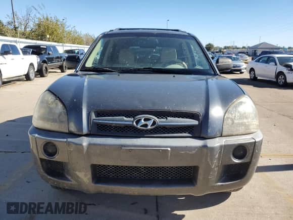 2008 Hyundai Tucson GLS z VIN KM8JM12B18U894443, wystawiony jako Copart lot #79910744 z przebiegiem 222 954 mil mil oraz Szkoda całkowita • Salvage title. Historia ofert i sprzedaży dostępna na DreamBid. Obrazek 5.