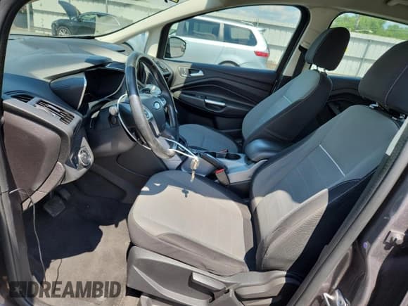 ✅ 2014 Ford C-Max SE • VIN: 1FADP5AU3EL514576 • Lot: 65094265. Wystawiony na Copart z przebiegiem 188 024 mil. Bezpłatny archiwum sprzedaży aukcyjnych z USA i szczegółowy raport historii pojazdu na DreamBid. Zdjęcie 7.