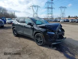 ✅ 2022 Chevrolet Blazer LT • VIN: 3GNKBJRS4NS236932 • Лот: 41521421. Опубликован ранее на IAAI с пробегом 40 225 миль. Бесплатный доступ к архиву аукционных продаж из США и подробный отчёт об истории автомобиля на DreamBid. Изображение 1.