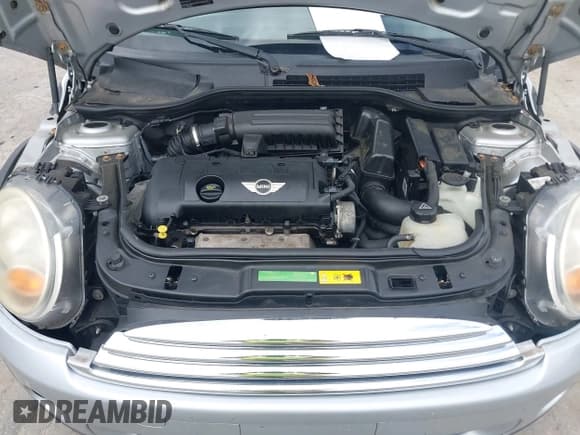 ✅ 2010 MINI Hardtop • VIN: WMWMF3C58ATZ66375 • Lot: 42969522. Wystawiony na IAAI z przebiegiem 88 174 mil. Bezpłatny archiwum sprzedaży aukcyjnych z USA i szczegółowy raport historii pojazdu na DreamBid. Zdjęcie 10.