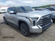 ✅ 2024 Toyota Tundra Limited Hybrid • VIN: 5TFJC5DB5RX067377 • Lot: 42640668. Wystawiony na IAAI z przebiegiem 11 703 mil. Bezpłatny archiwum sprzedaży aukcyjnych z USA i szczegółowy raport historii pojazdu na DreamBid. Zdjęcie 1.