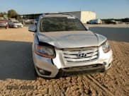 ✅ 2011 Hyundai Santa Fe SE • VIN: 5XYZH4AG7BG014252 • Lot: 78093834. Listed on Copart with 139,406 mi. Free auction sales archive from the USA and detailed vehicle history report at DreamBid. Image 11.