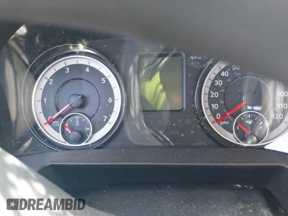 ✅ 2018 Ram 2500 Tradesman • VIN: 3C6UR5CJ2JG379628 • Lot: 41920665. Listed on IAAI with Not provided. Free auction sales archive from the USA and detailed vehicle history report at DreamBid. Image 7.
