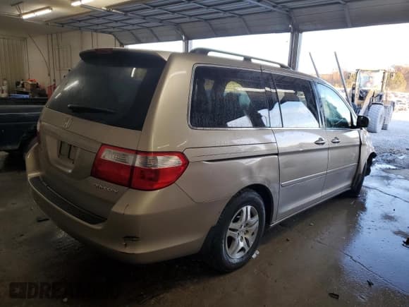✅ 2005 Honda Odyssey EX-L • VIN: 5FNRL38685B417366 • Lot: 92159955. Wystawiony na Copart z przebiegiem 220 250 mil. Bezpłatny archiwum sprzedaży aukcyjnych z USA i szczegółowy raport historii pojazdu na DreamBid. Zdjęcie 3.