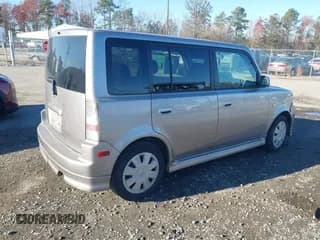 ✅ 2006 Scion xB • VIN: JTLKT334764099437 • Lot: 43723279. Wystawiony na IAAI z przebiegiem 128 000 mil. Bezpłatny archiwum sprzedaży aukcyjnych z USA i szczegółowy raport historii pojazdu na DreamBid. Zdjęcie 4.