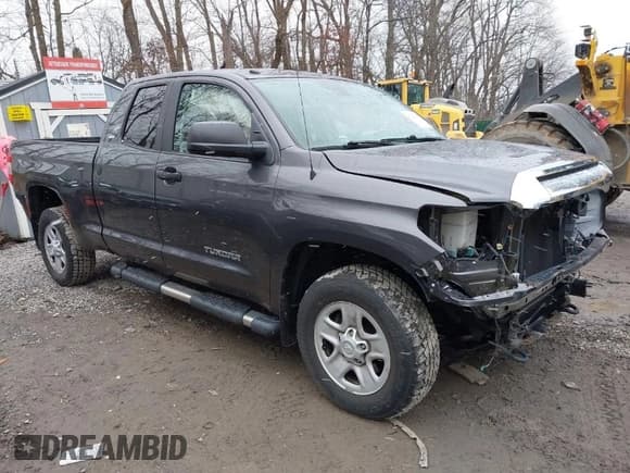 ✅ 2018 Toyota Tundra SR • VIN: 5TFUM5F14JX075750 • Lot: 41722848. Listed on IAAI with 30,120 mi. Free auction sales archive from the USA and detailed vehicle history report at DreamBid. Image 1.