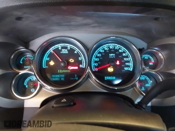 ✅ 2009 Chevrolet Silverado 1500 • VIN: 2GCFK135091126412 • Lot: 43780738. Wystawiony na IAAI z przebiegiem 136 801 mil. Bezpłatny archiwum sprzedaży aukcyjnych z USA i szczegółowy raport historii pojazdu na DreamBid. Zdjęcie 7.