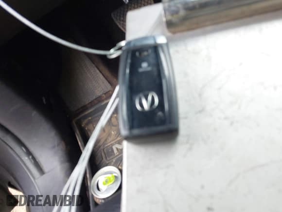 ✅ 2020 Acura MDX Technology • VIN: 5J8YD4H59LL015793 • Лот: 43081068. Опубликован ранее на IAAI с пробегом 86 430 миль. Бесплатный доступ к архиву аукционных продаж из США и подробный отчёт об истории автомобиля на DreamBid. Изображение 11.